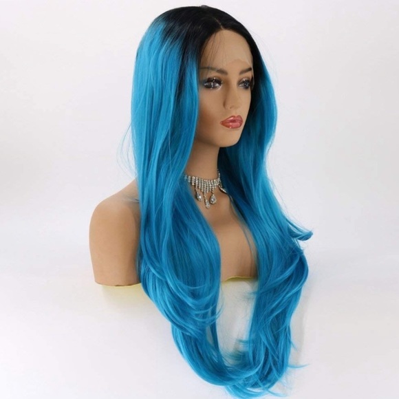 💕Misty Blue OMBRÉ 24” LACE FRONTWIG *NWT*